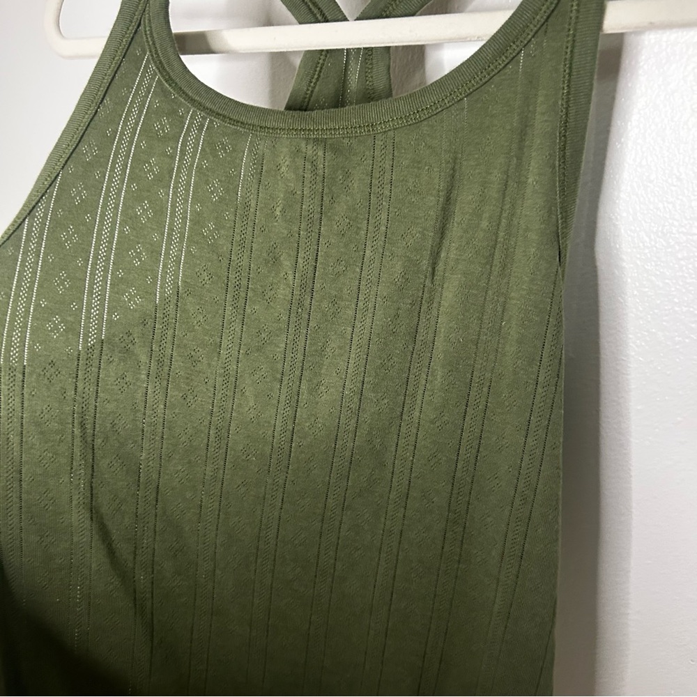 Aerie Green tank top for layering - Picture 2 of 6
